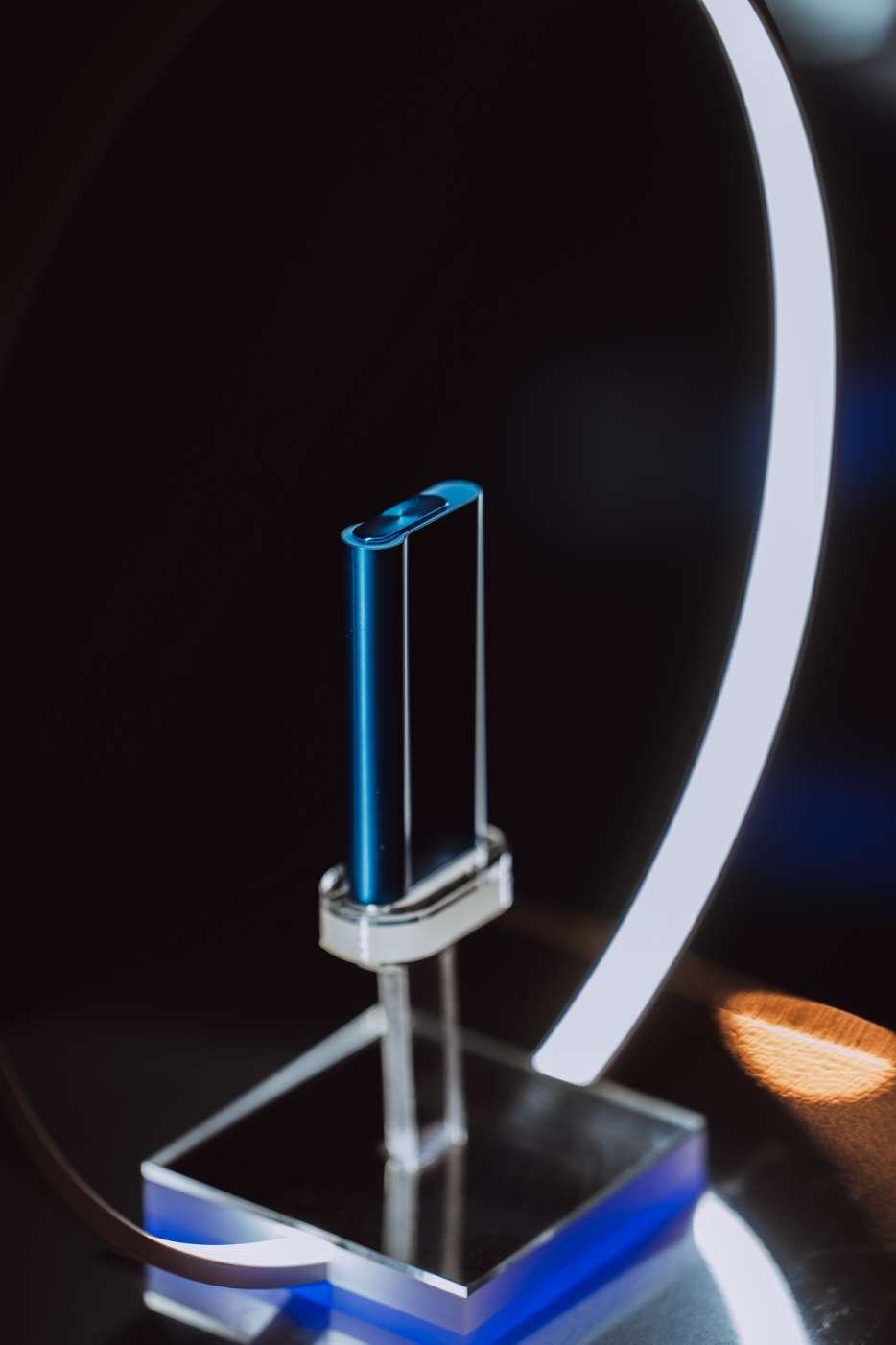 БАТ с бляскава лятна премиера на най-новия модел на устройството glo™ HYPER X2 AIR