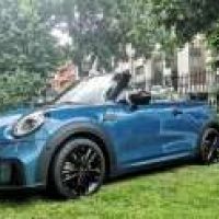 Обновените модели на MINI вече са в София