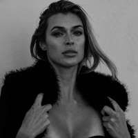 Classic Beauty: Sabrina Biljana