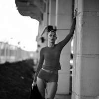 Classic Beauty: Sabrina Biljana