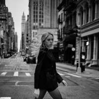 Стил в движение: Grace Julia Connor